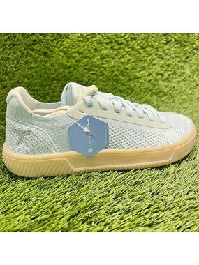 Flux Footwear Adapt Trainer Icecube Blue Womens Size 7.5 Athletic Shoes Sneakers